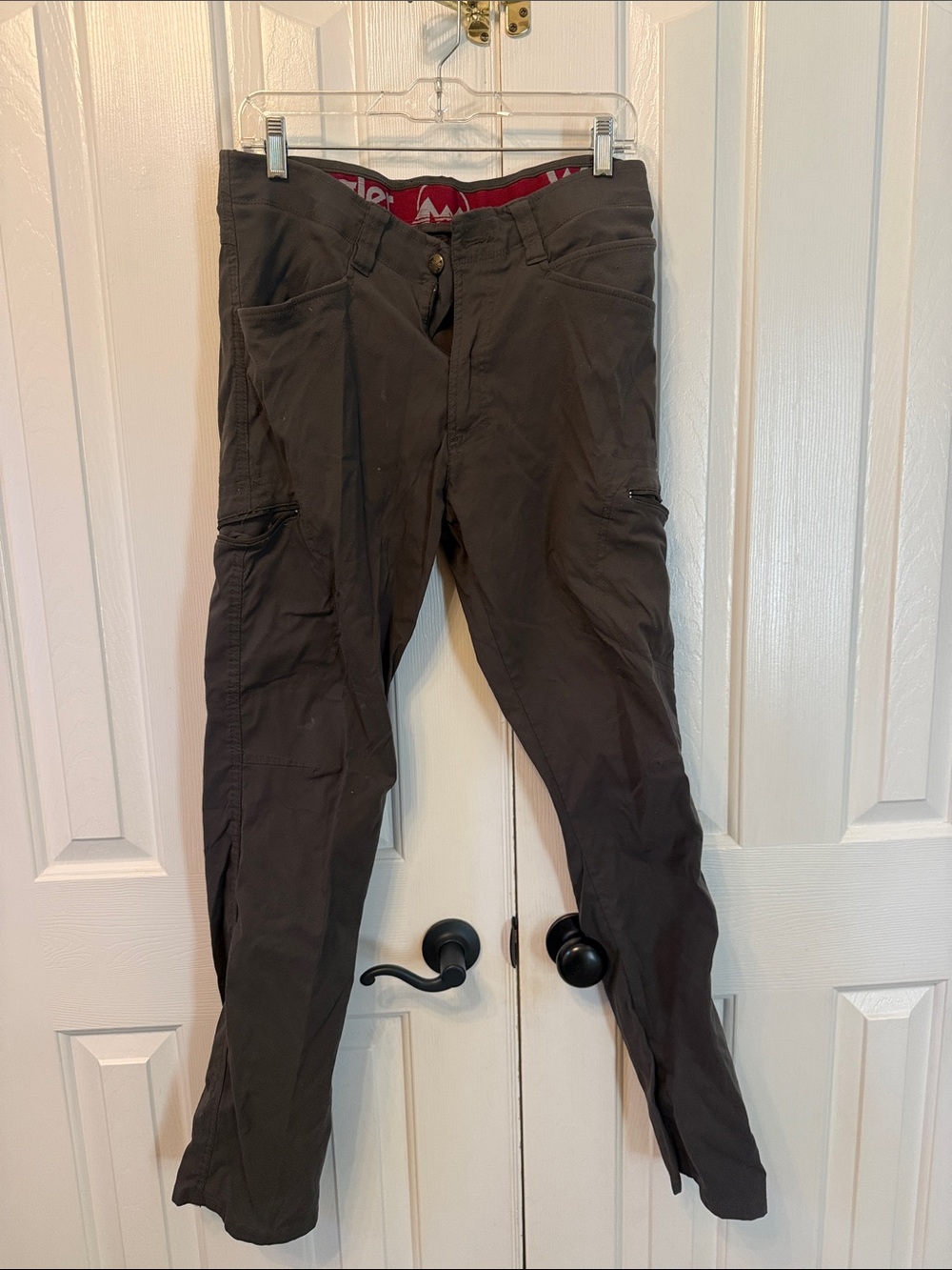 Wrangler adventure pants size 32